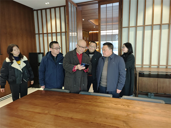 12月18日，洪董率隊(duì)赴浙江余杭鸕鳥鎮(zhèn)無它心舍湯泉民宿調(diào)研.jpg
